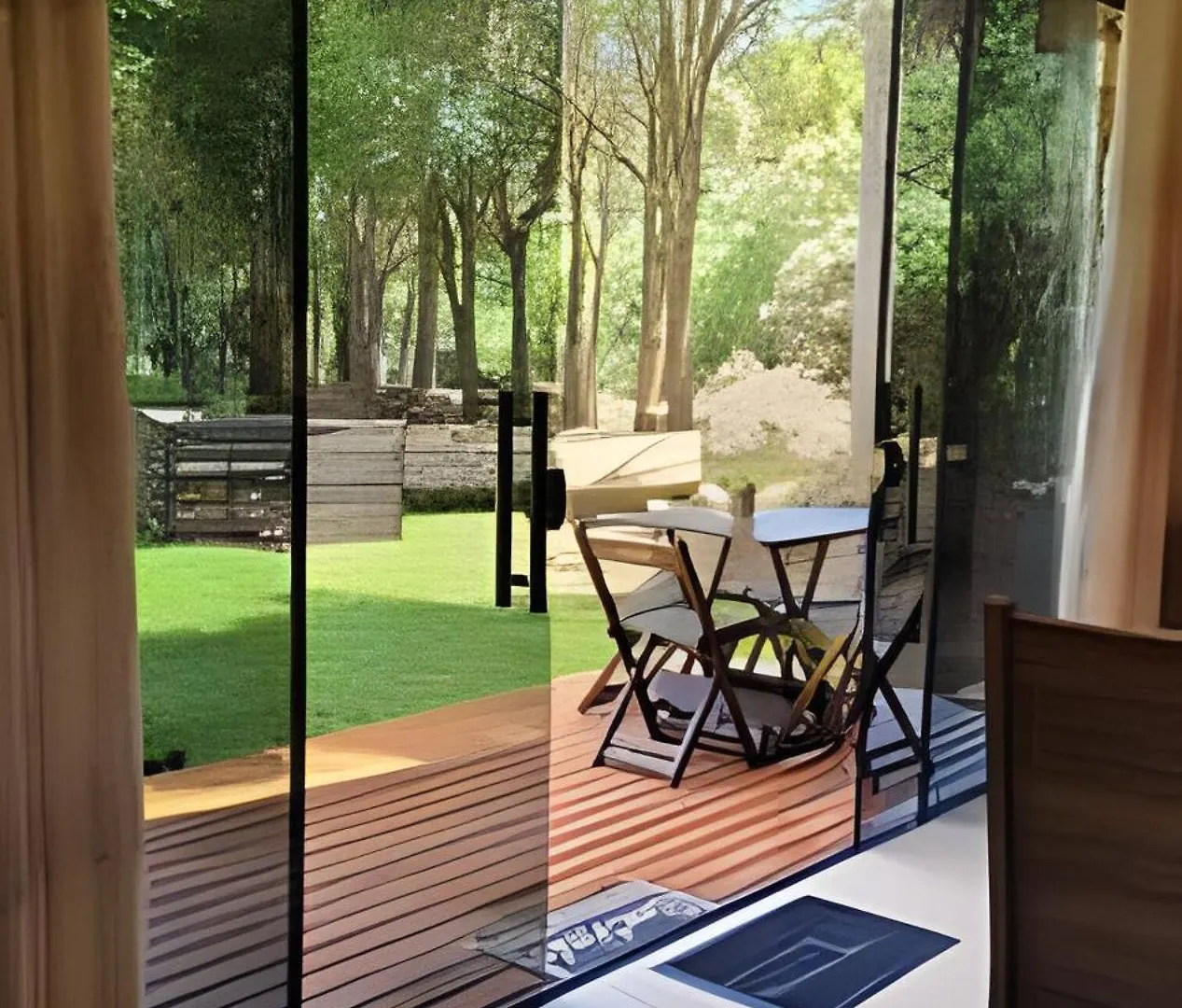 Cabana Pequeno Bosque C/Jacuzzi São Joaquim 0*,  Brazília